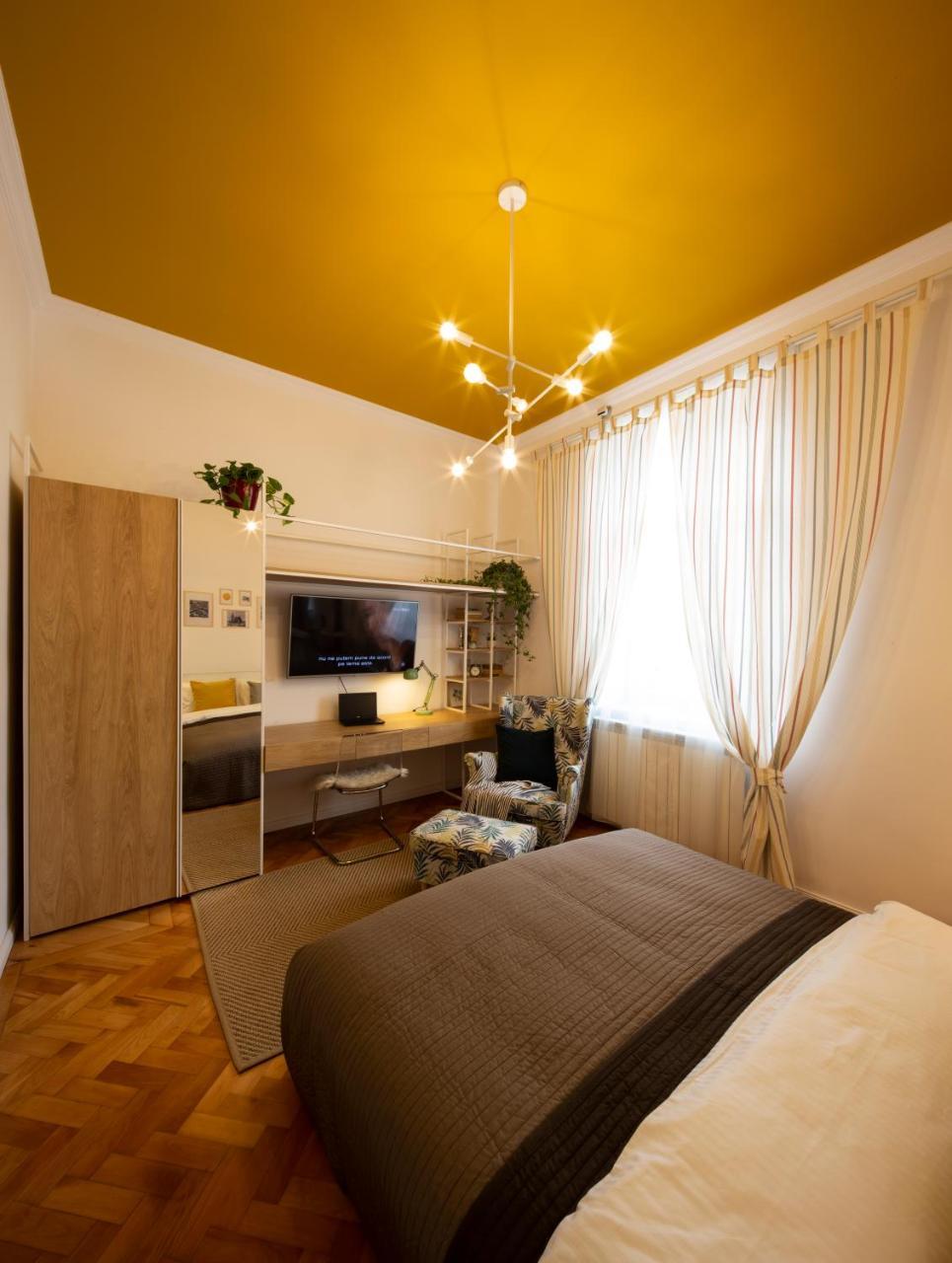 Yellow Apartment Kolozsvár Kültér fotó